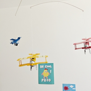原创飞机空中动态平衡吊饰挂件儿童房样板间装饰品男女孩生日礼物