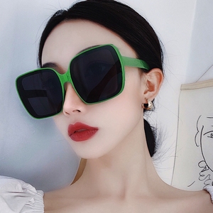 网红大框方形绿色墨镜女圆脸显瘦防晒偏光太阳镜高级感韩版眼镜潮