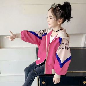 女童春装外套2022新款棒球服韩版中大童5洋气夹克小女孩9岁上衣潮