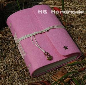 pretty HG羊毛毡手工本子布艺欧式线装创意笔记本记事本送笔袋