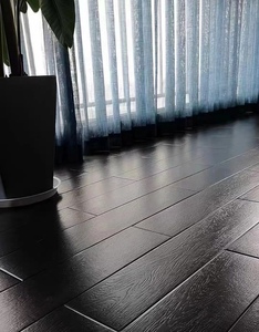 纯黑纯白木纹砖瓷砖 客厅卧室仿实木地板砖 卫生间护墙板150x800