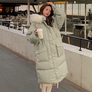 豆绿色羽绒棉服女中长款2021年冬季新款韩版宽松学生减龄棉衣外套