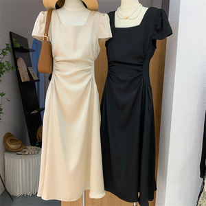 高级感垂感丝绸连衣裙2024春夏季新款法式温柔风气质显瘦缎面长裙