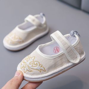 儿童古装鞋子中国风宝宝千层底1-3岁2婴儿鞋男童手工布鞋汉服鞋女