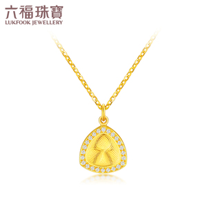 六福珠宝Goldstyle·X几何炫光黄金项链镶钻石足金定价010873NA