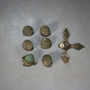 战国青铜器鎏金圆钉及配件老铜器陈设摆件古董古玩真品艺术收藏品