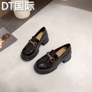 DT女鞋2023秋季新款爆款舒适乐褔鞋英伦小皮鞋黑色单鞋1609-3
