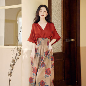 新中式名族风假两件高腰V领连衣裙异域风情度假2024年夏复古红裙