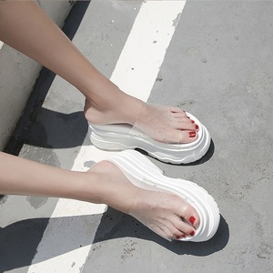 欧洲站2024新款白色透明拖鞋女夏外穿一字凉拖鞋高跟厚底女松糕鞋
