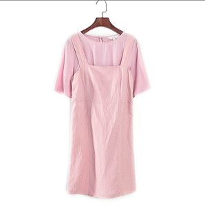 蕉品牌折扣清仓春夏装女装粉红色罩衫搭配减龄两件套背带裙 54091