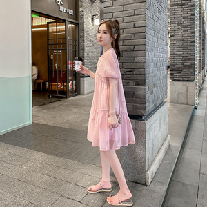 粉色超仙连衣裙女2024夏季新款设计感网纱显瘦遮肉小个子A字裙子