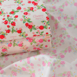 纯棉布料手工DIY服装衣服包包桌布全棉面料棉布可爱粉红草莓花环