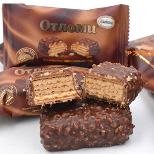 俄罗斯进口奥特焦糖巧克力阿孔特饼干花生夹心威化瓦夫饼抗饿零食
