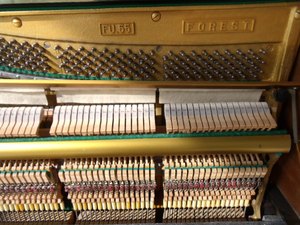 上海市区二手钢琴旧钢琴回收聂耳施特劳斯二手国产珠江钢琴回收