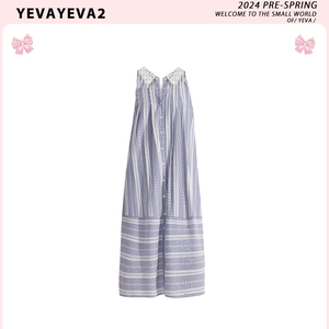 YEVA 海边度假蓝白条纹衬衫式无袖连衣裙女24夏蕾丝单排扣蕾丝裙