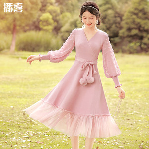 播喜原创设计 粉色交叉V领针织裙毛衣裙收腰显瘦秋季连衣裙