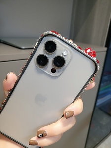 大红施华洛世奇边框苹果控iPhone15promax手机保护壳防摔边框