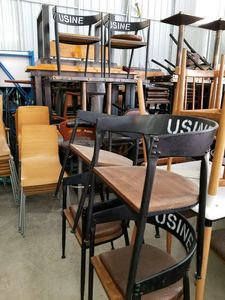 导航潘友二手奶茶设备非常漂亮休闲桌椅，咖啡店桌椅，奶茶店桌椅