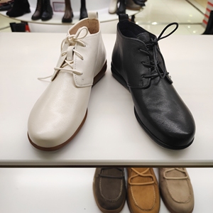 BATA 拔佳女鞋正品国内代购2023冬羊皮厚底优雅软底短靴女靴AWM63