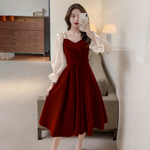 酒红色晚礼服女秋冬季丝绒长袖打底回门服高端中长款小个子连衣裙