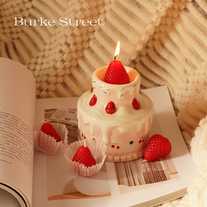 陶瓷草莓蛋糕香薰蜡烛香薰炉礼盒卧室可爱生日礼物小众送礼伴手礼