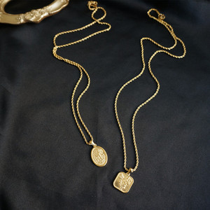 新RUKL复古磨面质感法式欧美金色麻花毛衣链长链椭圆方牌金币项链