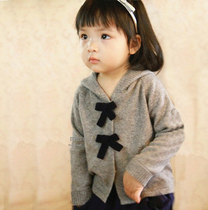 韩版新款女童带帽羊绒衫开衫加厚毛衣外套针织蝴蝶结新款宝宝暗扣