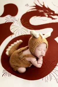 妮妮家龙宝宝拍照服装手工编织毛线婴儿帽子新生儿满月照使用