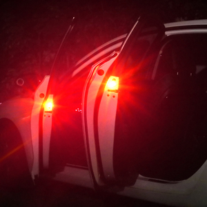汽车加装车门灯多功能警示防撞闪灯车载LED门边装饰灯爆闪灯用品