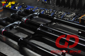 2020RockShox BoXXer Select Debon AirForkChargeDH29速降前叉