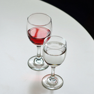 强化玻璃红酒杯高脚杯2只套装家用二两白酒杯洋葡萄酒小号欧式ins