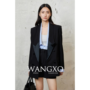 WANGXO｜光泽感醋酸缎拼接高密斜纹梭织料｜戗驳领双排扣宽肩西装