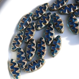 捷克制造18×7mm透蓝色柳叶波浪锯齿复古玻璃珠 Diy串珠饰品材料
