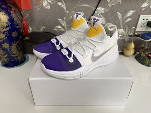 黑曼巴体育  KOBE AD react zoom 科比12男子篮球鞋ID AQ3740-991