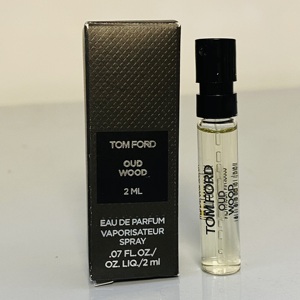 Tom Ford 汤姆福特 TF 珍华乌木沉香 香水 木质 1.5/2/10ml EDP