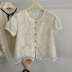 韩版蕾丝刺绣衬衫女短袖小香风衬衣爆款单排扣漂亮小衫减龄上衣潮