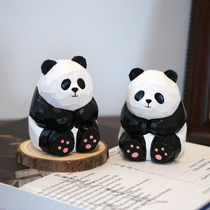 大熊猫手工木雕小摆件木头可爱办公室电脑书桌面车载装饰品萌物