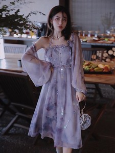 亮片吊带连衣裙女2023夏季新款小众设计感法式雪纺长裙超仙仙女裙