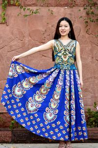 清仓尼泊尔大摆裙长裙孔雀裙半身裙民族风印度舞蹈女古风吉普赛