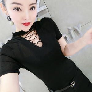 2019夏季新款短袖黑色t恤女修身休闲时尚性感拼接v领镂空打底上衣