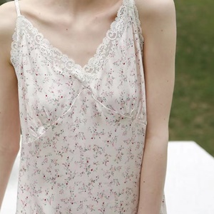 好喜欢|外贸蕾丝碎花白色浅粉色吊带裙睡裙甜美性感睡袍