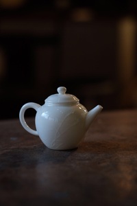 90年代早期台湾订单 德化窑白瓷壶 工夫泡茶壶 雕刻花纹全新老壶