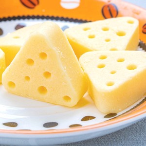 鲜牛奶酪内蒙古果粒三角芝士奶酪块散装500g呼伦贝尔
