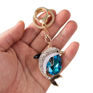 水晶海豚钥匙扣挂件可爱男女汽车链创意锁匙圈环个性网红书包挂饰