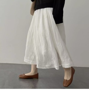 茶歇法式白色裙子仙女超仙森系刺绣长裙复古气质高腰a字半身裙夏