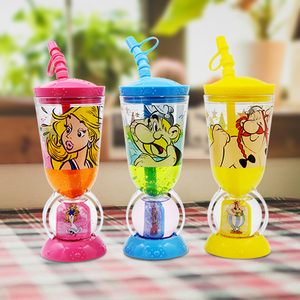奇趣卡通儿童吸管杯可爱少女心旋转水晶球玩具冷萃奶茶饮料果汁杯