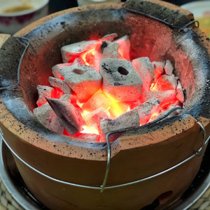 木炭火锅小泥炉港式打边炉炭炉陶土家用老式土灶烧碳炉砂锅煲炉子