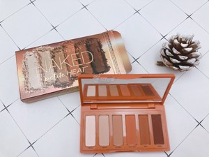 美代 UD衰败城市Naked Heat mini 6色眼影盘南瓜盘  naked3