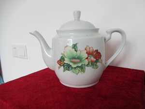 底款1972醴陵国光白釉瓷手绘向阳花图文革大茶壶（以图为准）