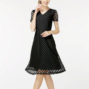 台湾外贸品牌原单夏季女装高端蕾丝连衣裙2022年新款春秋大码裙子